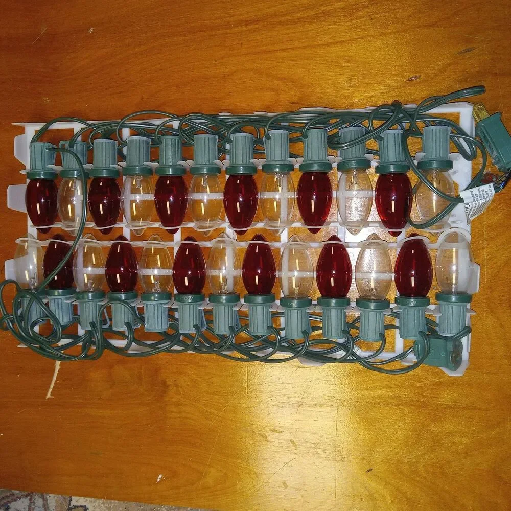 25 Red And White Cool Burning Transparent C9 Christmas Light Set